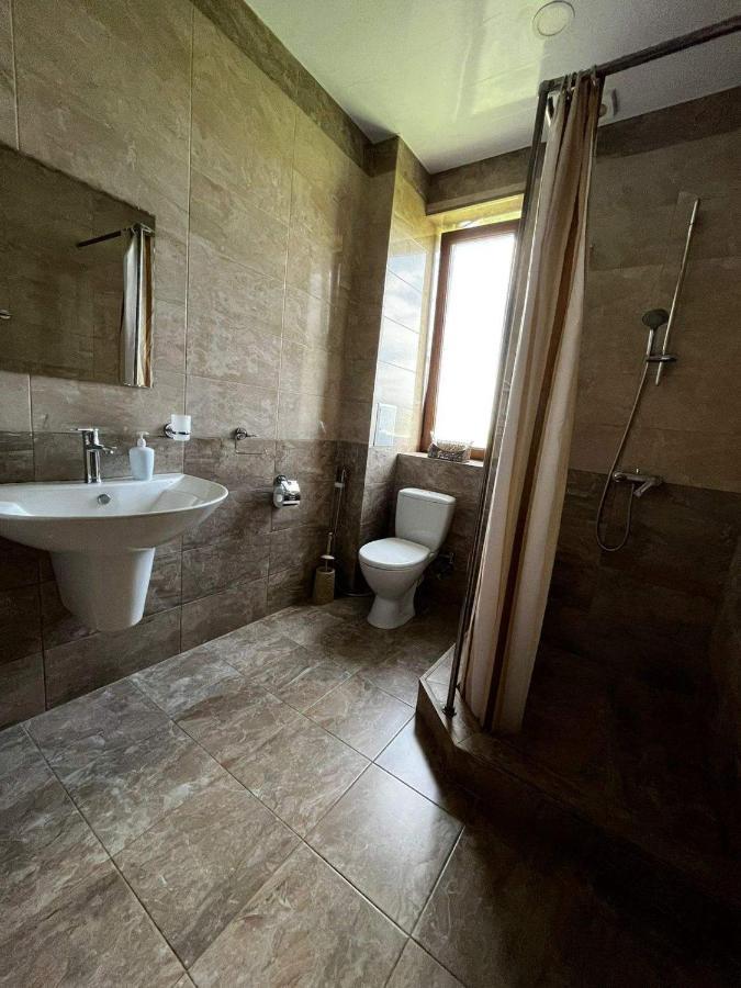 Zartonq Hotel Tat'ev Luaran gambar