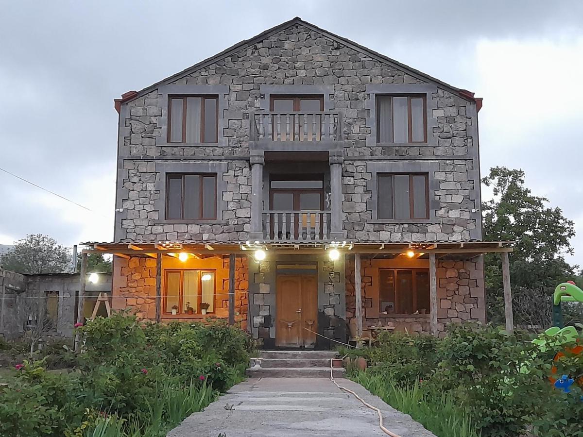 Zartonq Hotel Tat'ev Luaran gambar