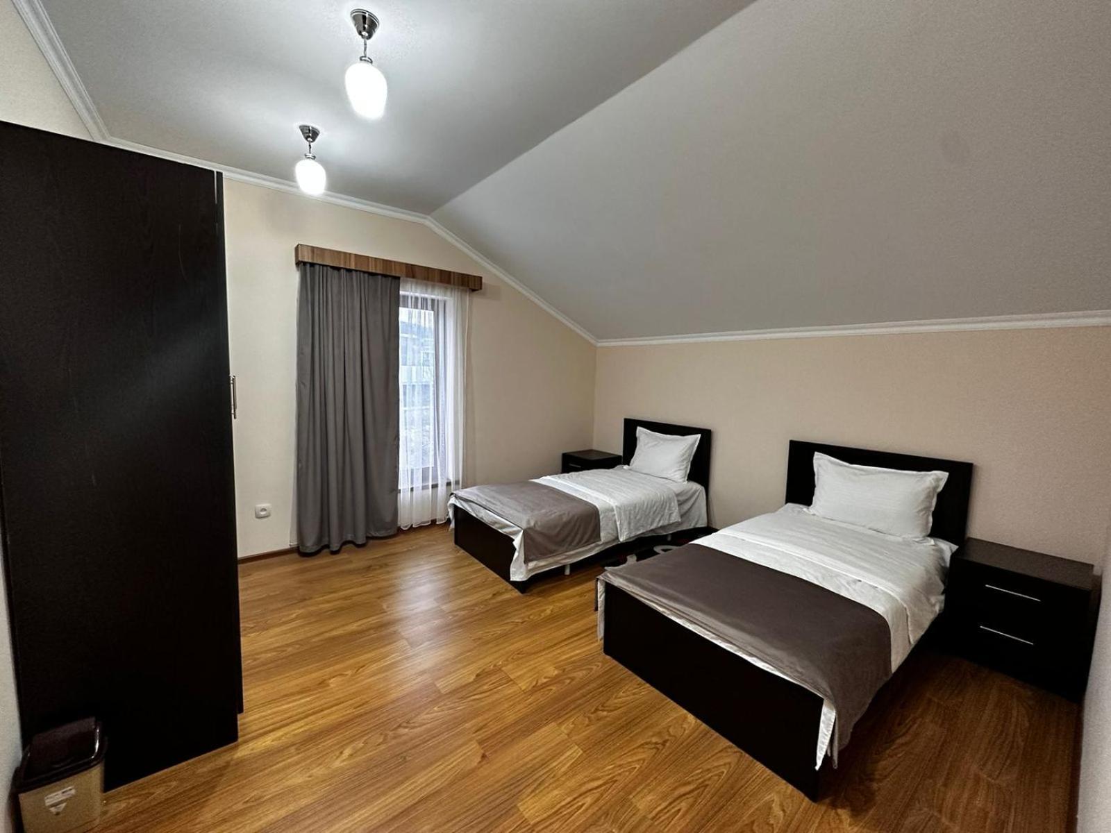 Zartonq Hotel Tat'ev Luaran gambar