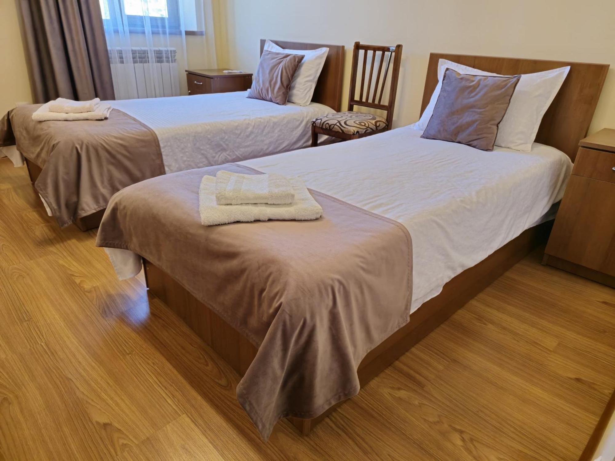Zartonq Hotel Tat'ev Luaran gambar