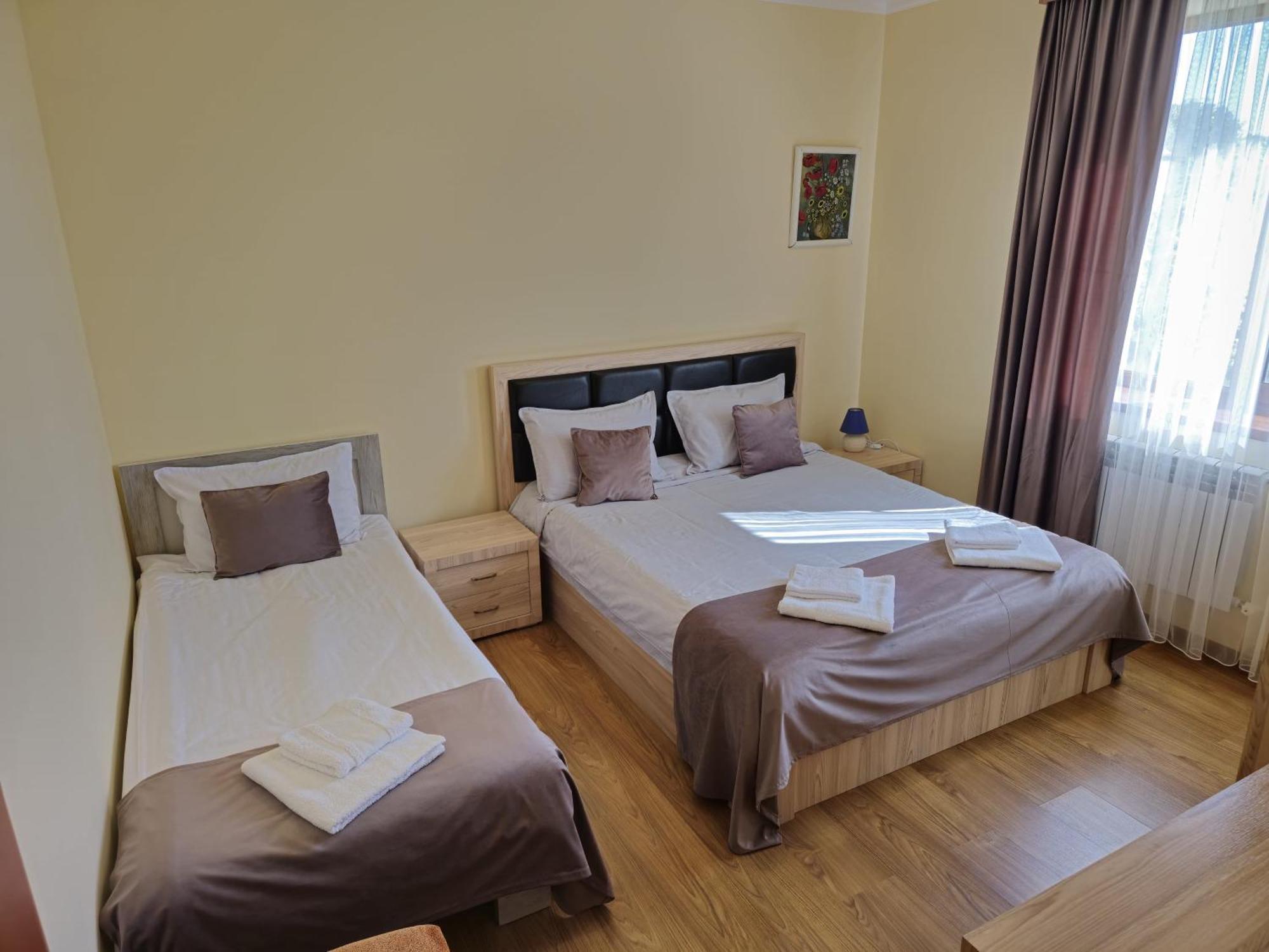 Zartonq Hotel Tat'ev Luaran gambar