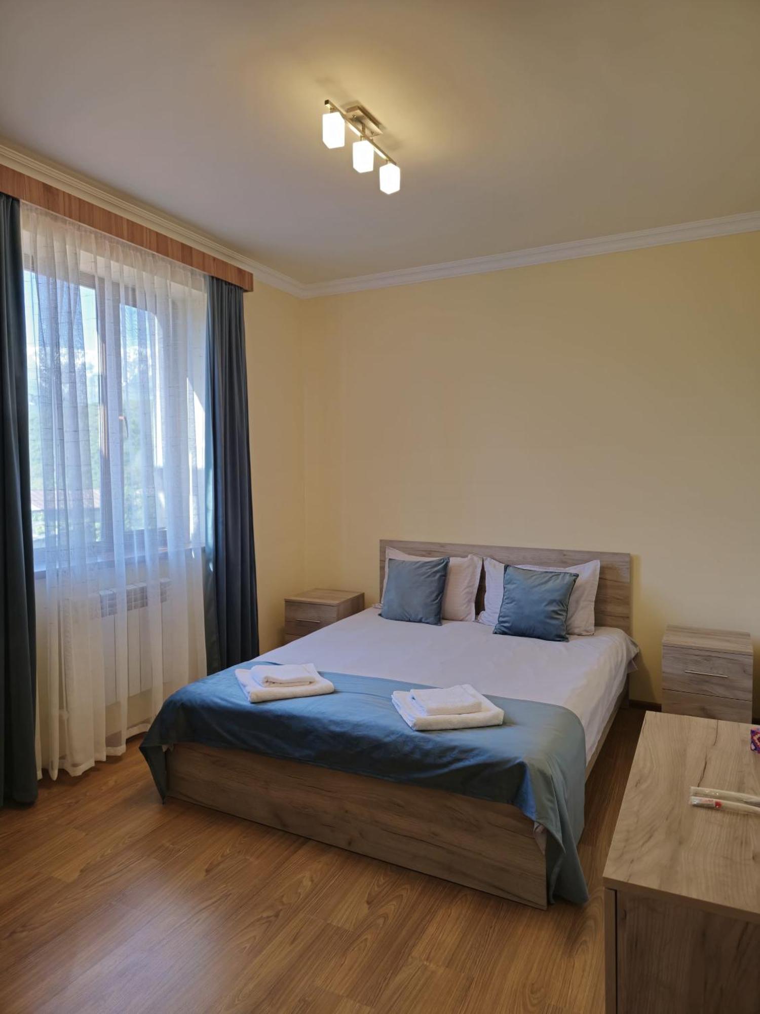 Zartonq Hotel Tat'ev Luaran gambar
