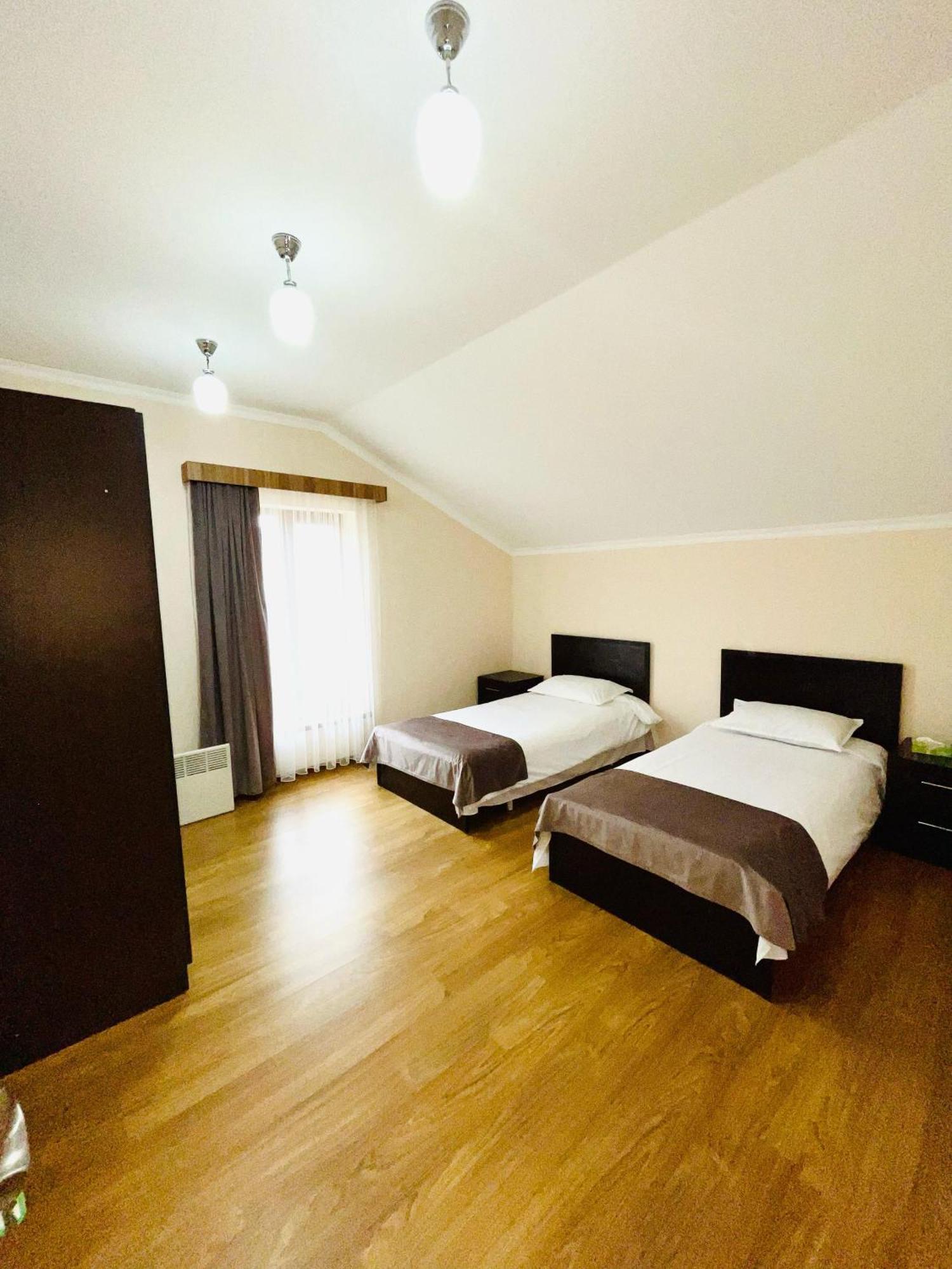 Zartonq Hotel Tat'ev Luaran gambar