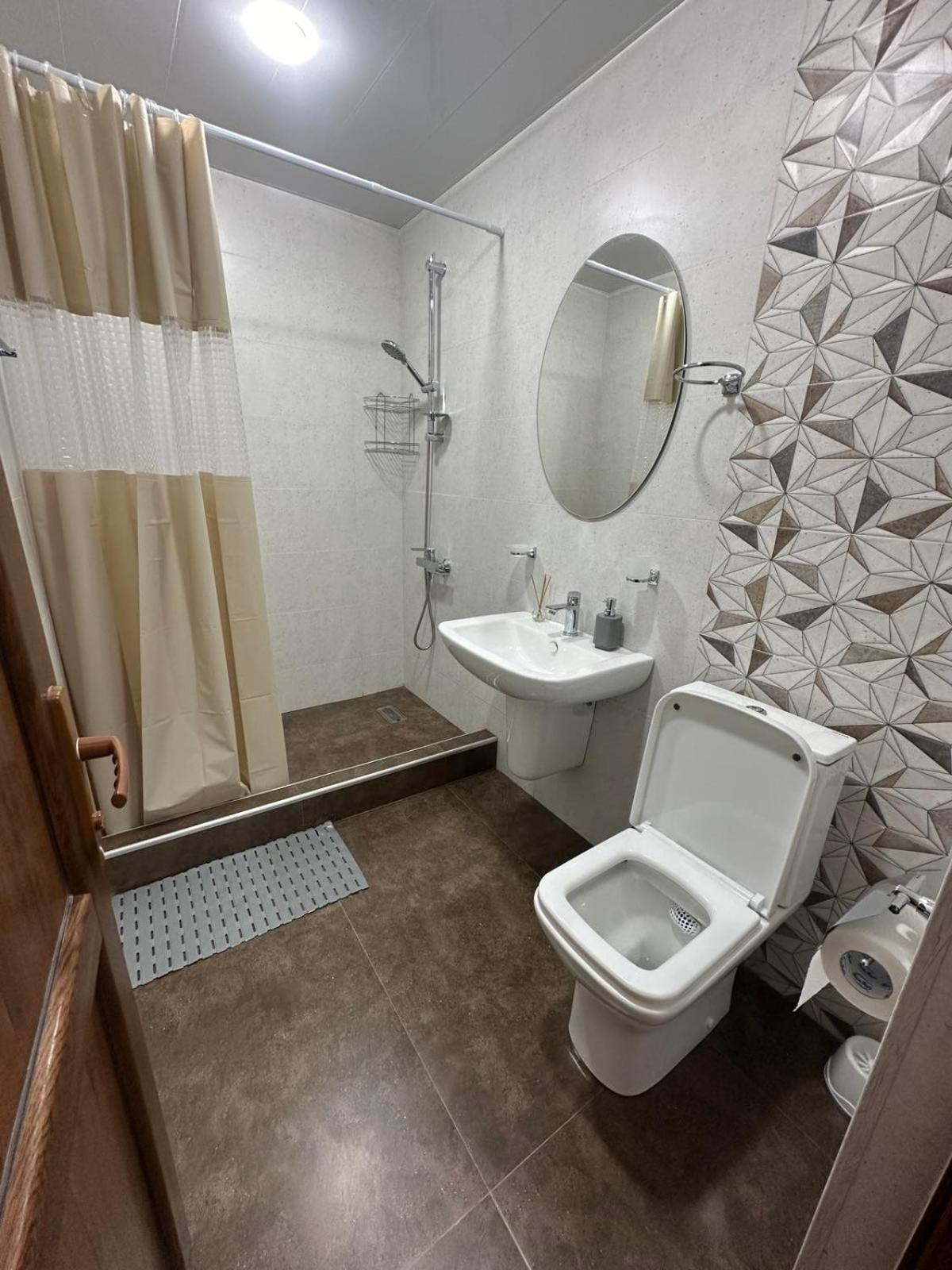 Zartonq Hotel Tat'ev Luaran gambar
